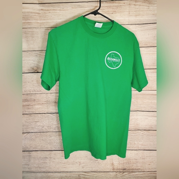🎁BushMills Irish Whiskey Tshirt - Picture 1 of 4